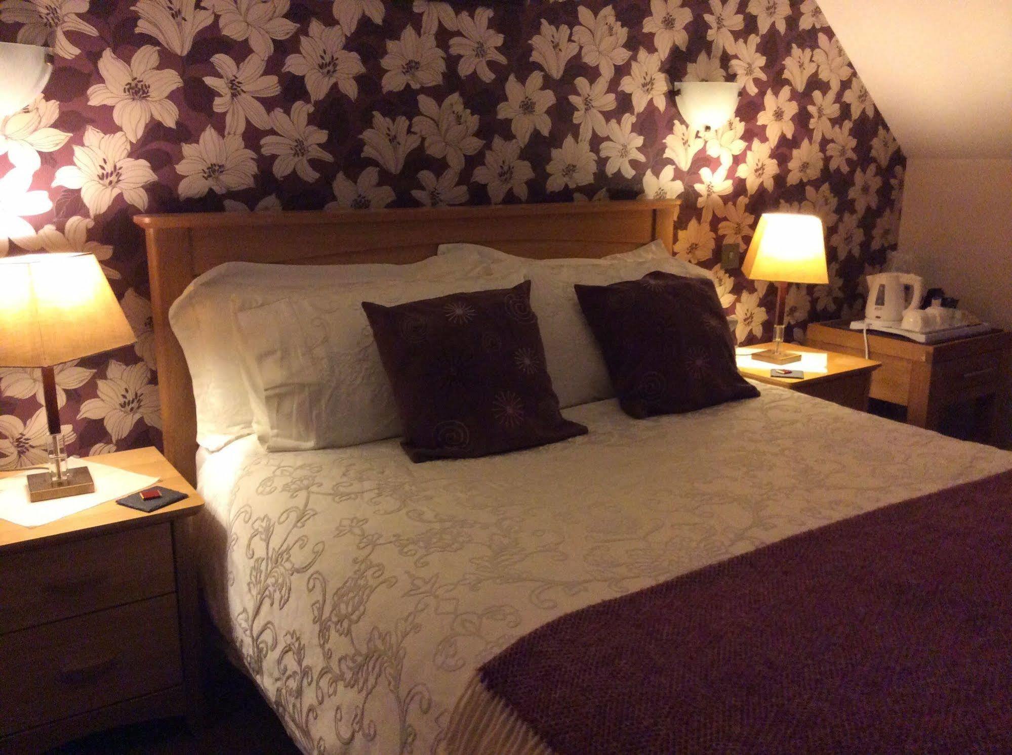 Castleview Bed & Breakfast Dufftown Exterior foto