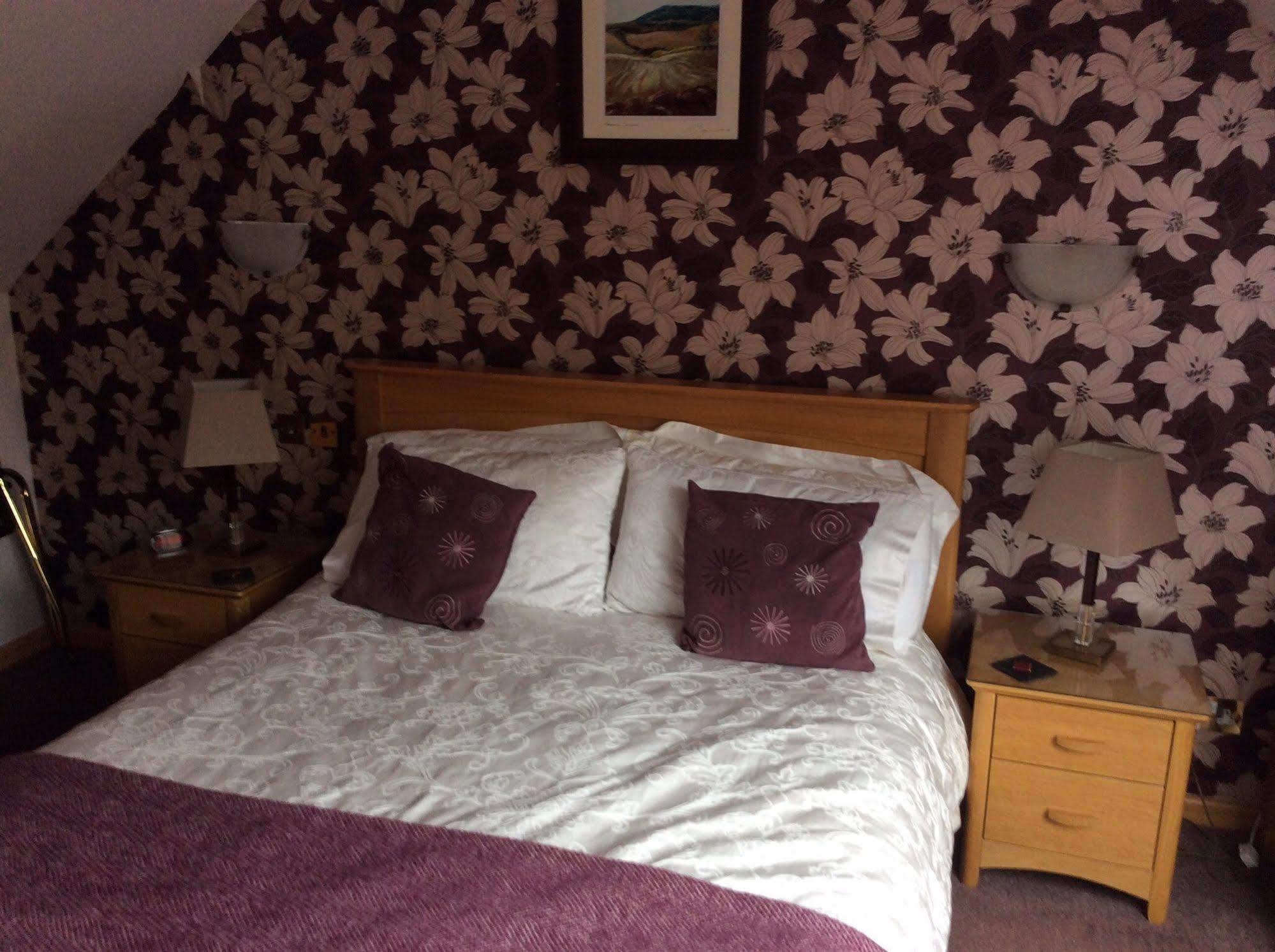 Castleview Bed & Breakfast Dufftown Exterior foto